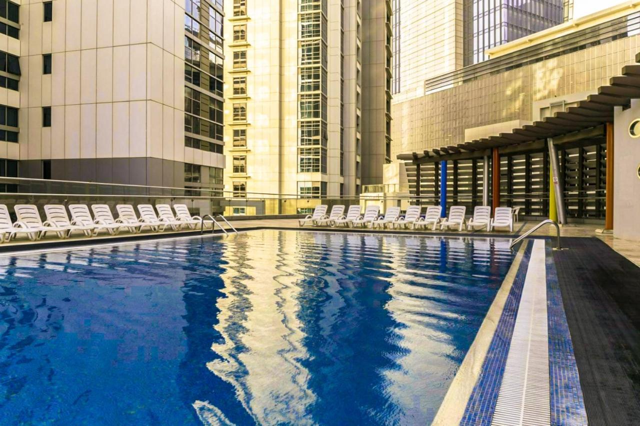 Higuests - Roomy Apt With Infinity Pool Close To Burj Khalifa Dubai Exteriör bild